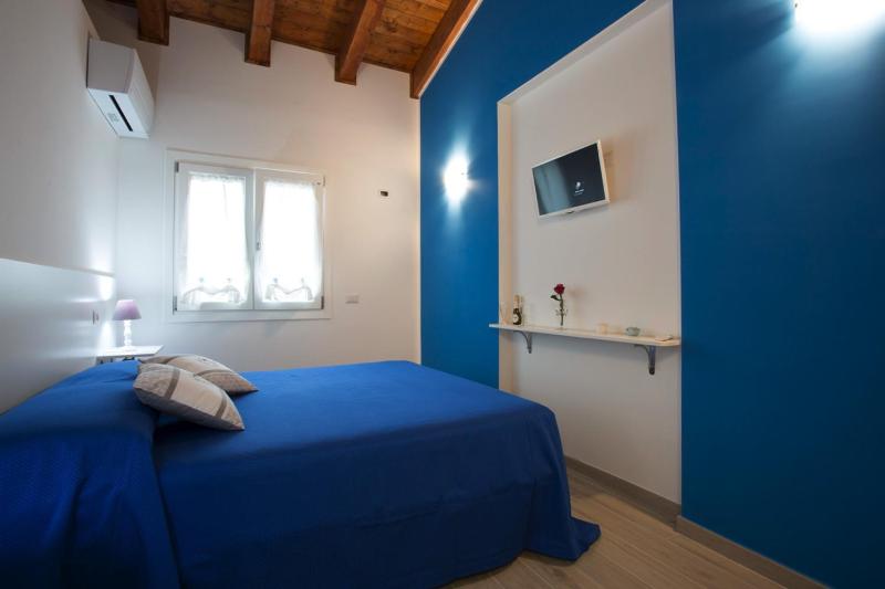 Double Room with Garden View image 4