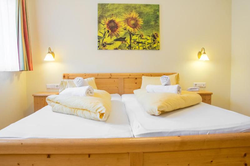 Comfort Double Room image 4