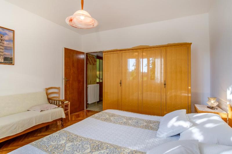 Apartments Beba - image 9