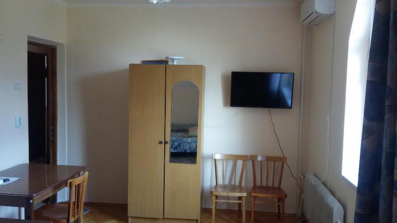 Standard Triple Room image 1