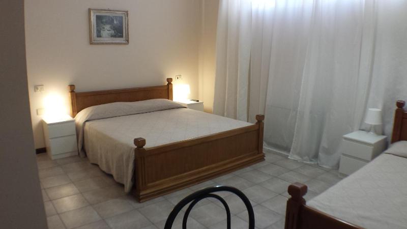 Triple Room image 4