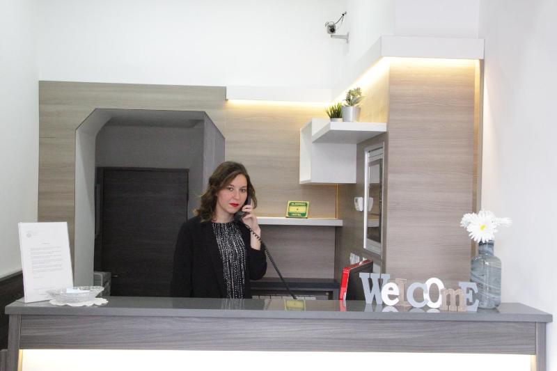 Hotel Siro - image 10