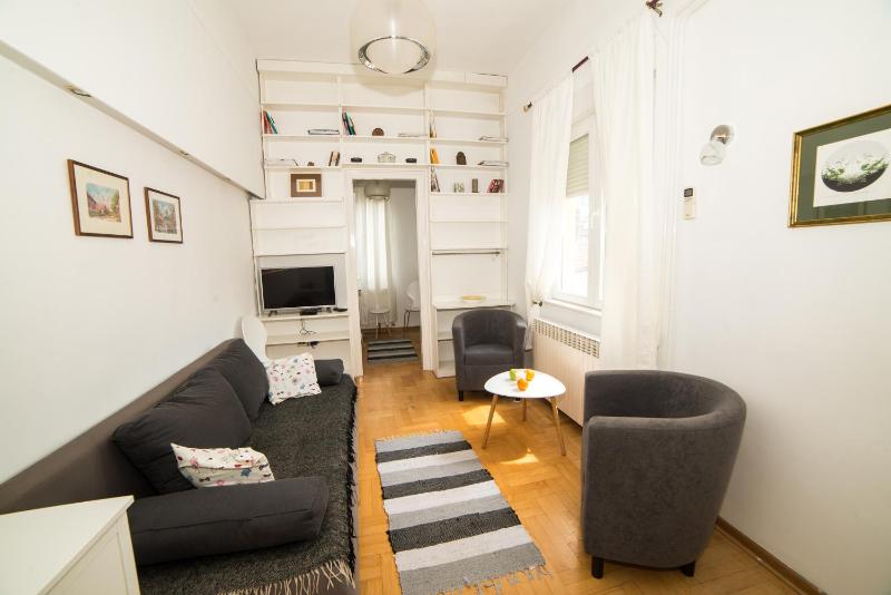 Apartment Resavska - image 1
