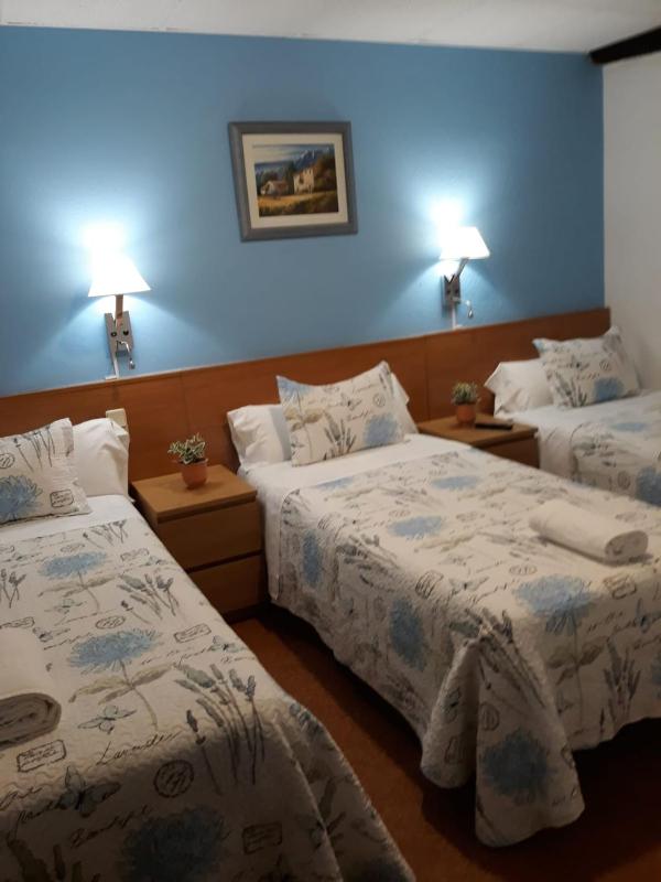 Triple Room image 2