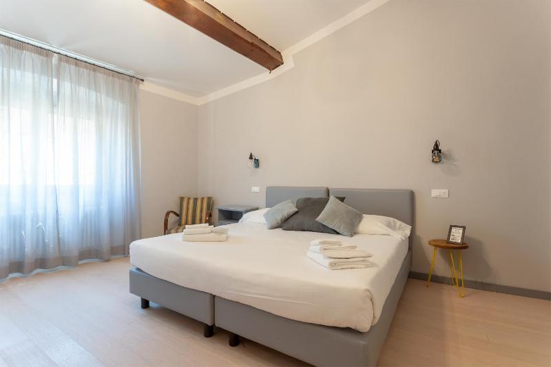 Santo Spirito Venti - Design Rooms in Florence near Ponte Vecchio & Palazzo Pitti - image 16