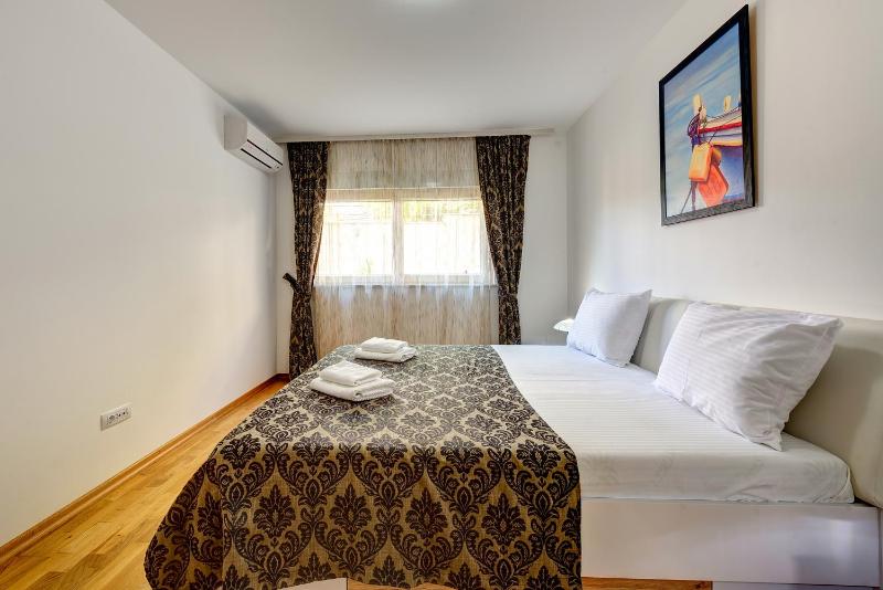 Apartment with Sea View - Ground Floor  image 2