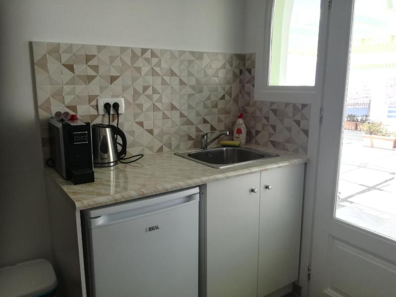 Deluxe Double or Twin Room with Sea View image 1