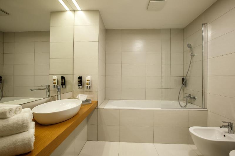 Apartment image 2