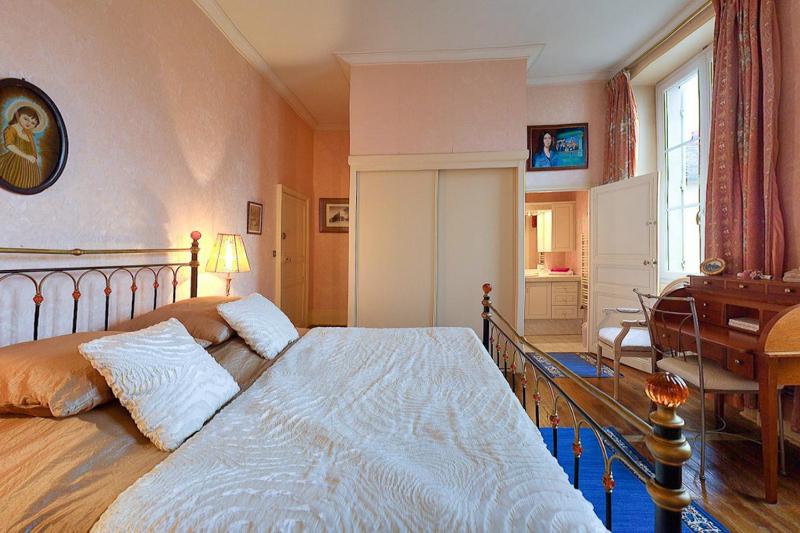 Double Room image 1