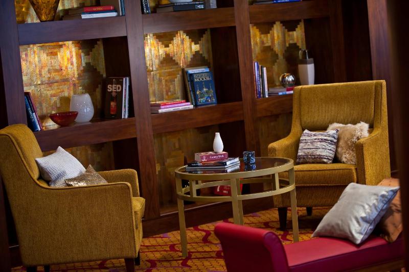 Executive Room, Executive lounge access, Guest room, 1 King image 3