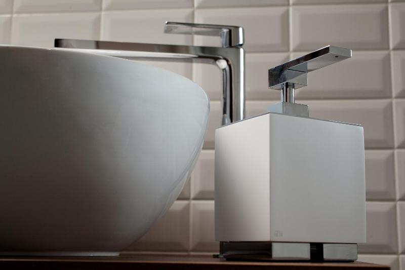 Superior Double Room image 3