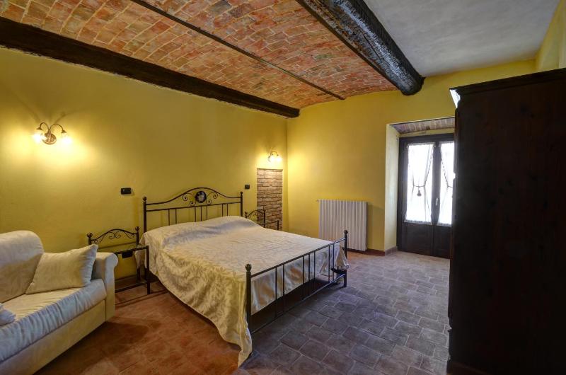 Superior Apartment image 2
