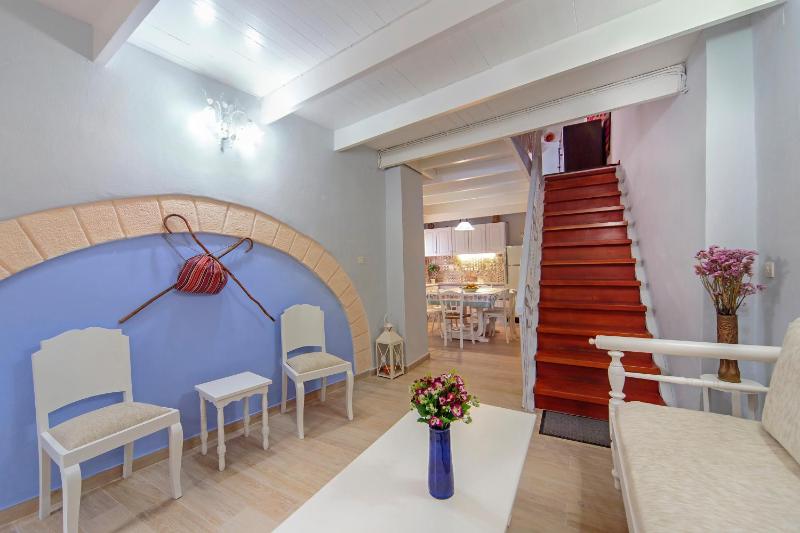 Three-Bedroom House image 1