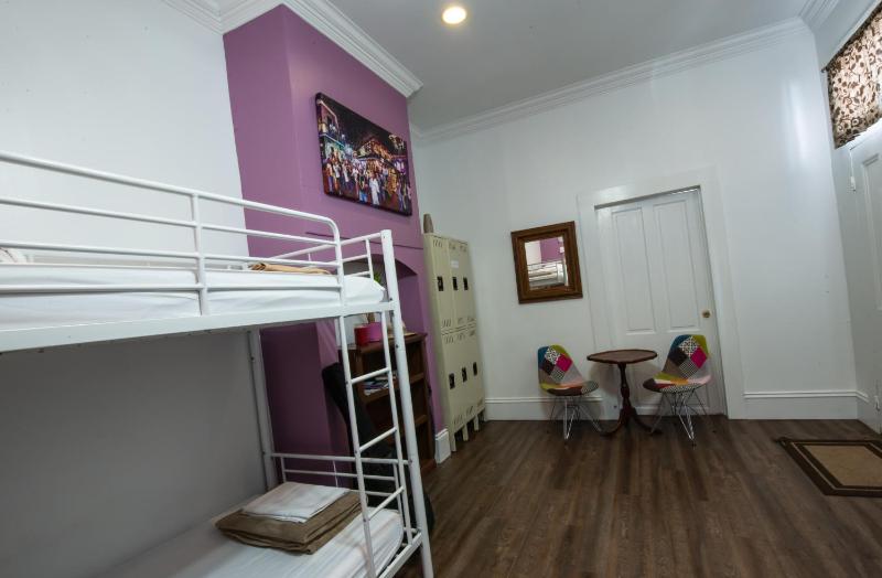 Bed in 6-Bed Mixed Dormitory Room image 2