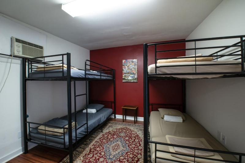 Deluxe Apartment image 2