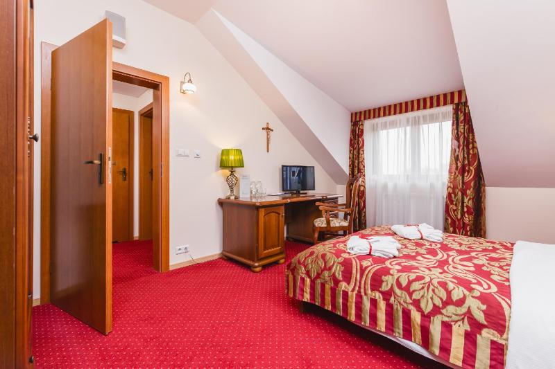 Superior Suite image 4