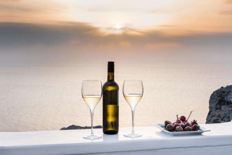 Hyperion Oia Suites - image 47