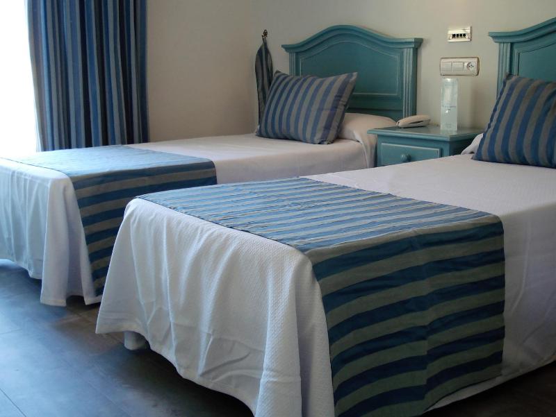 Hotel Villa de Laredo - image 26