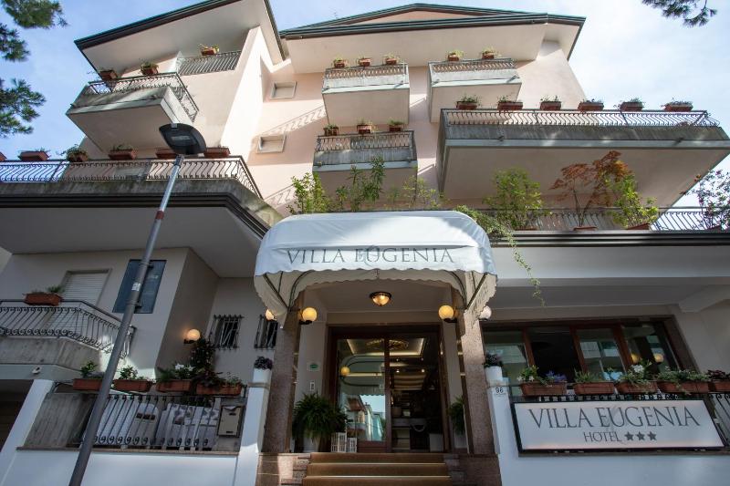 Hotel Villa Eugenia - 3 Stelle Superior con Private SPA e Piscina - image 9