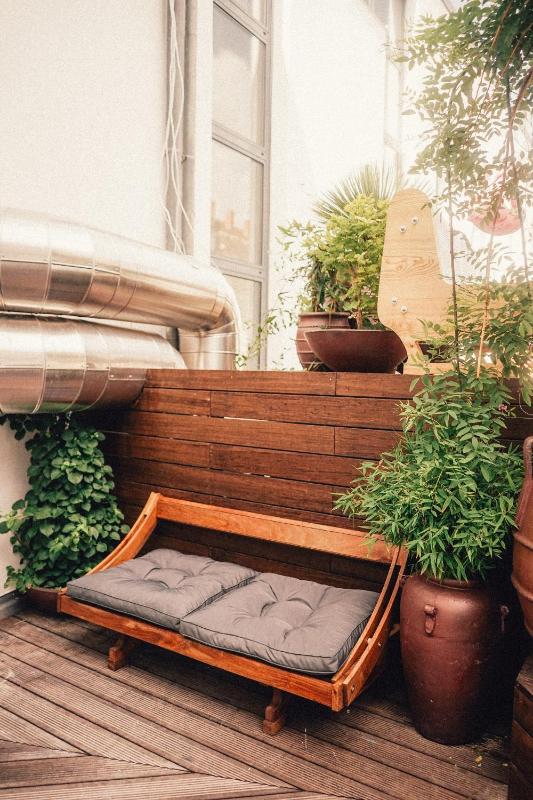 Deluxe Double Room with Balcony image 3