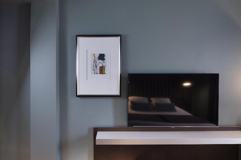 Standard Double Room image 2