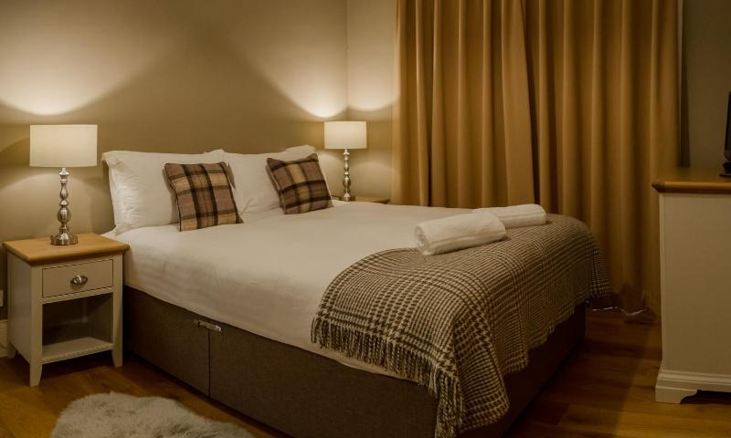 Apartment image 3