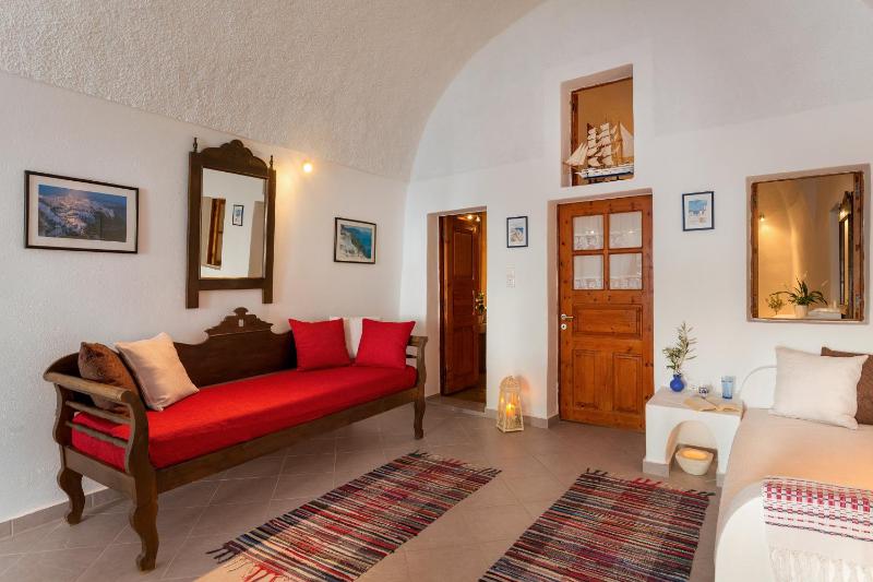 Annio Flats - image 11