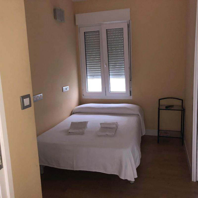 Single Room - Disability Access image 2