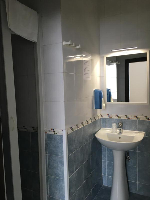 Deluxe Double Room with Sea View image 2