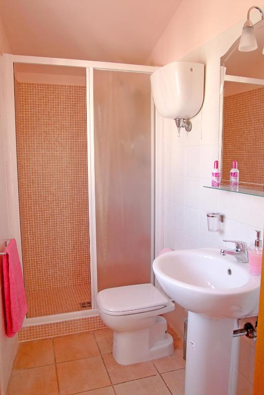 Standard Double or Twin Room image 2