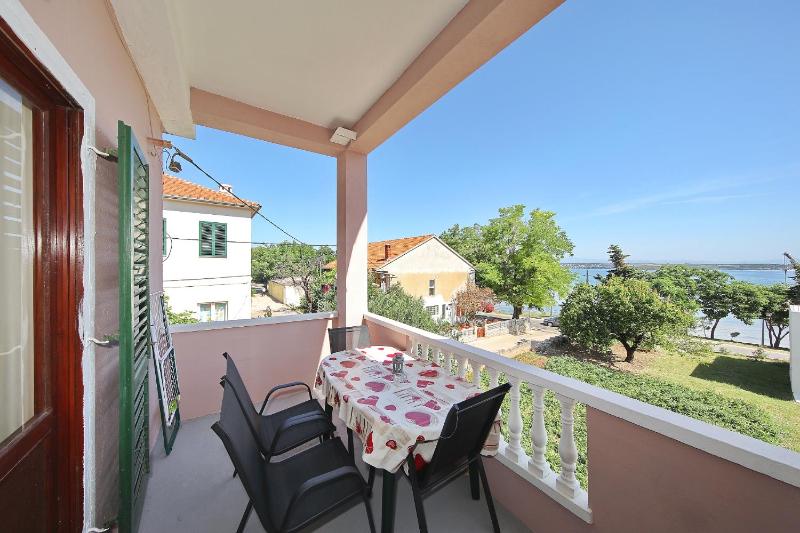 Apartment with Sea View image 2