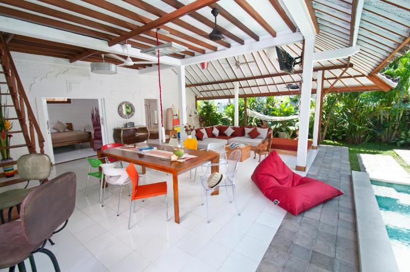 3BR Villa Hari - Special Stay Bonus - Minggu Villas Seminyak - image 9