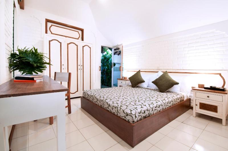 3BR Villa Hari - Special Stay Bonus - Minggu Villas Seminyak - image 18