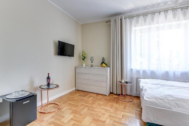 Double Room with Shower image 3