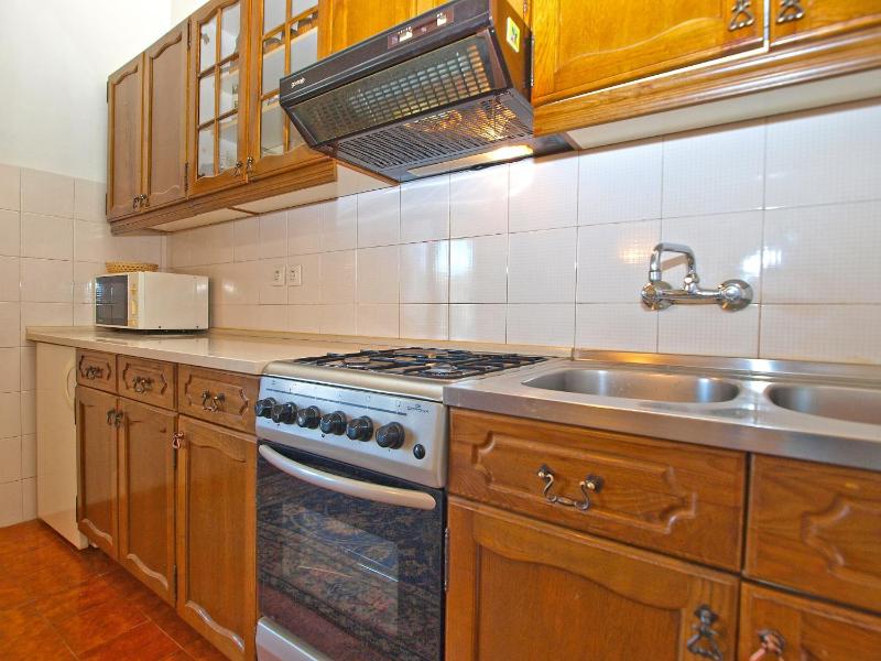 Apartment image 3
