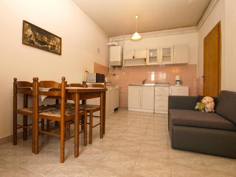 Apartments Maja 221 - image 8