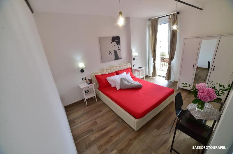 Double Room with Sea View image 1