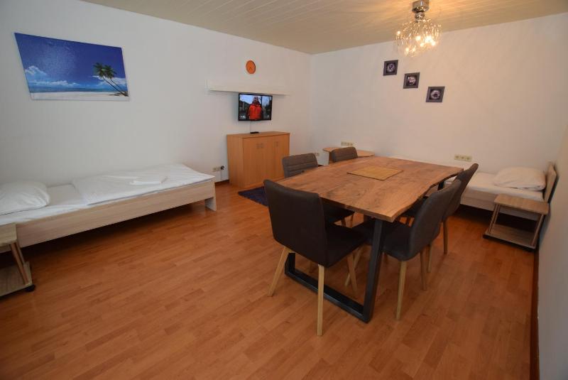 Apartment image 3