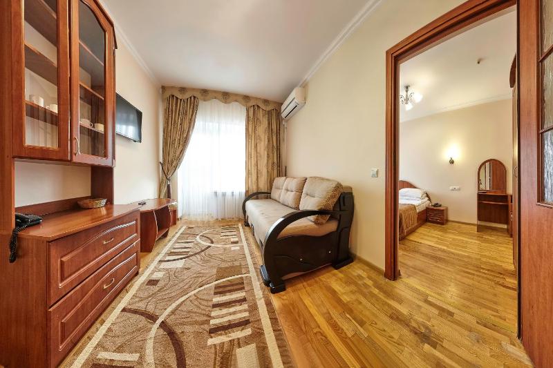 Suite image 3