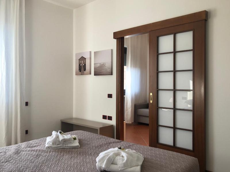 Flats4Rent Alessia - image 7