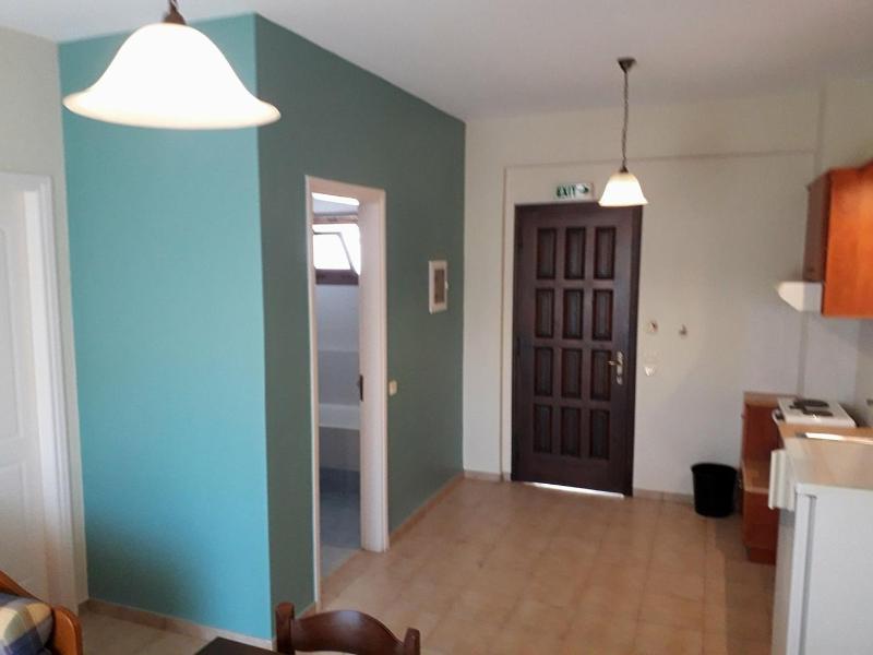 Family Room (2 Adults + 2 Children) image 2