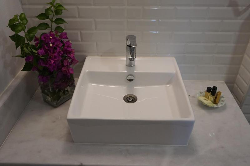 Standard Triple Room image 3