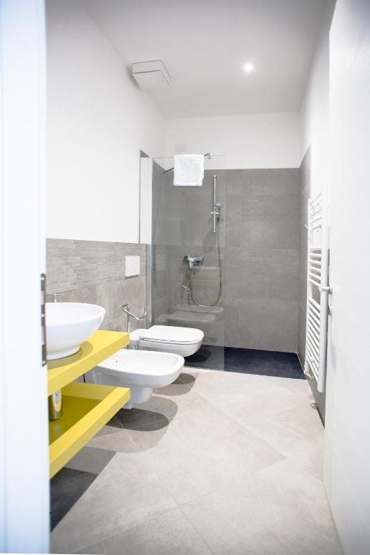 Standard Double Room image 4