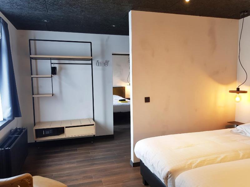 Upstairs Hotel - image 24