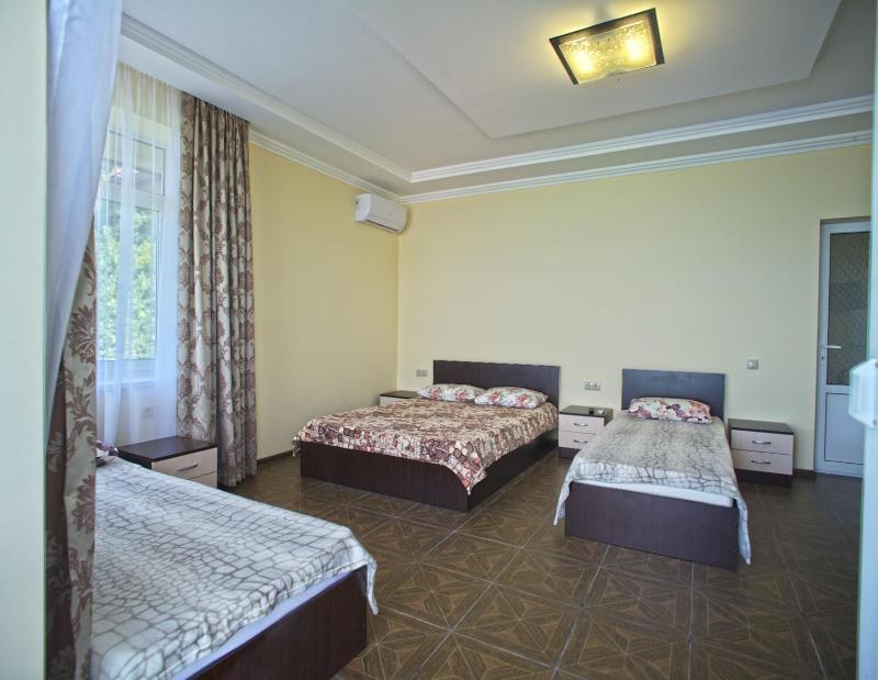Family Suite with Balcony image 3