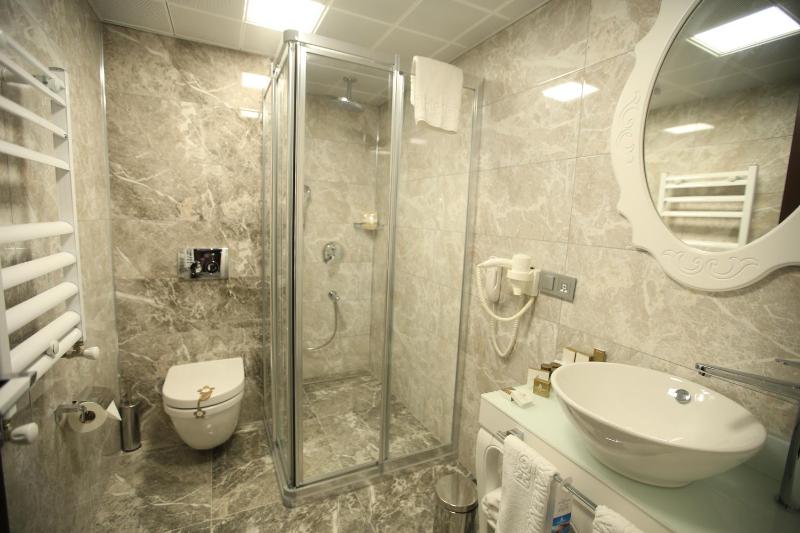 Superior Room image 2