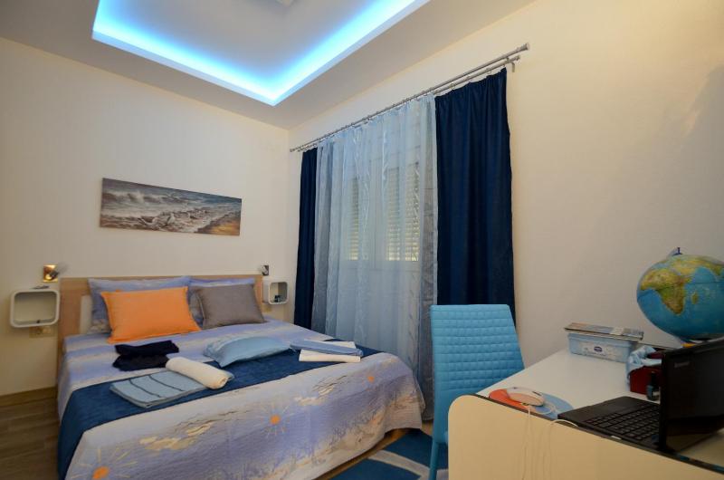 Apartment The Sea Coast - image 1