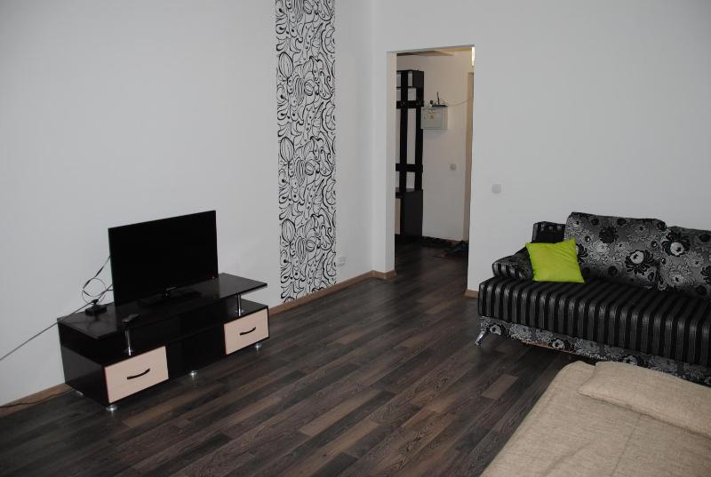 Apartment image 3