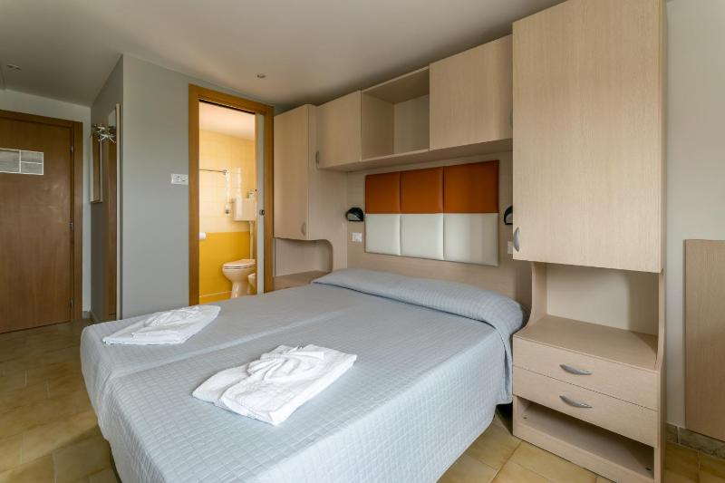 Hotel Stresa - image 41
