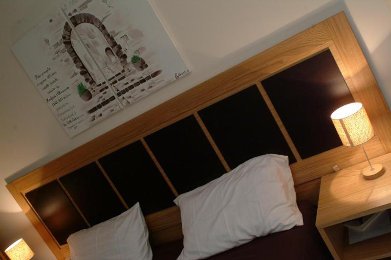 Double or Twin Room with Garden View image 2